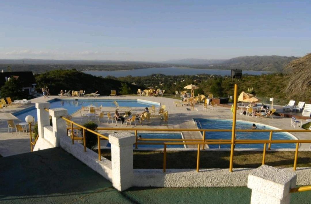 Le Mirage Village Club Resort Вилья-Карлос-Пас Экстерьер фото