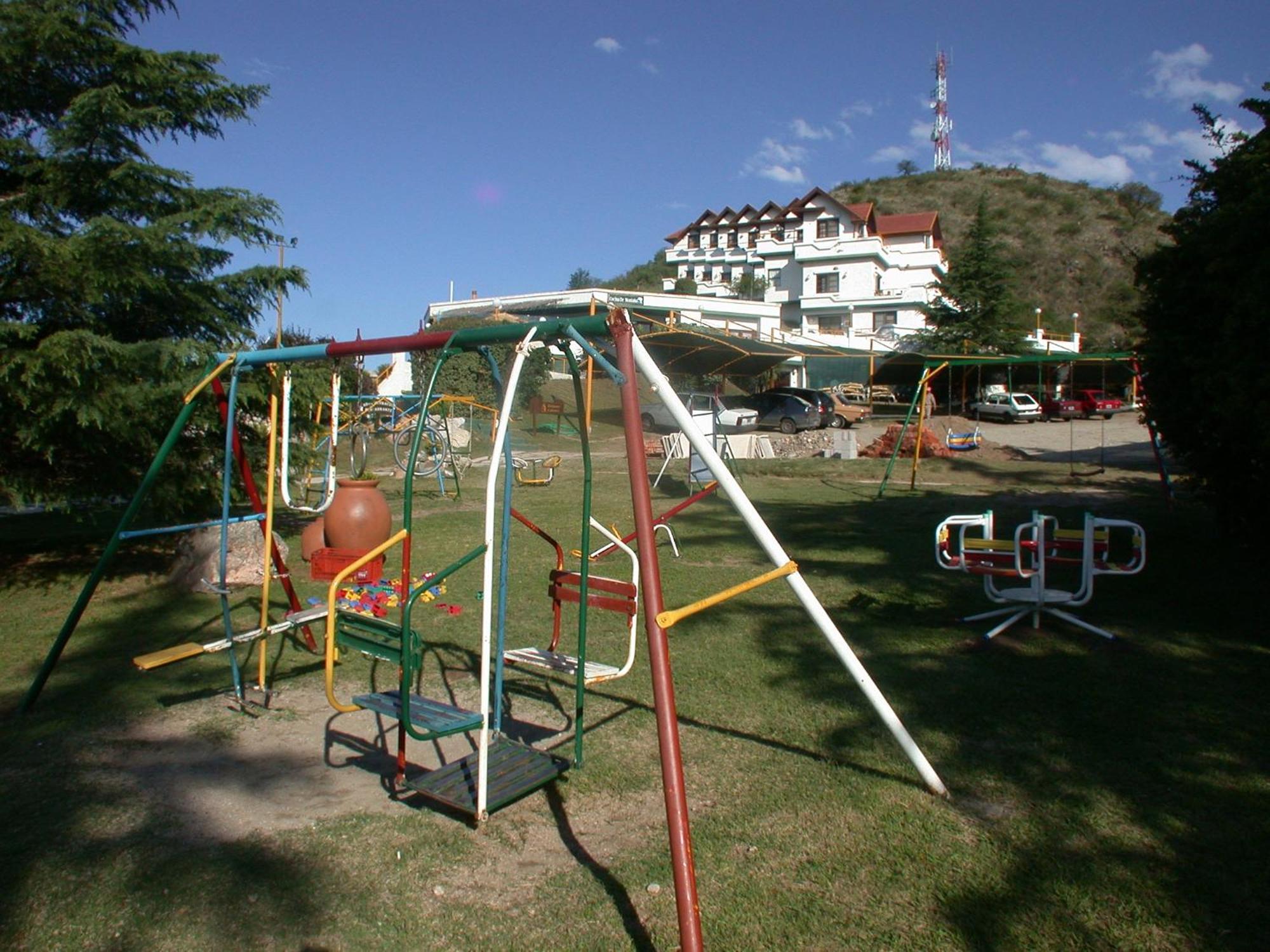 Le Mirage Village Club Resort Вилья-Карлос-Пас Экстерьер фото