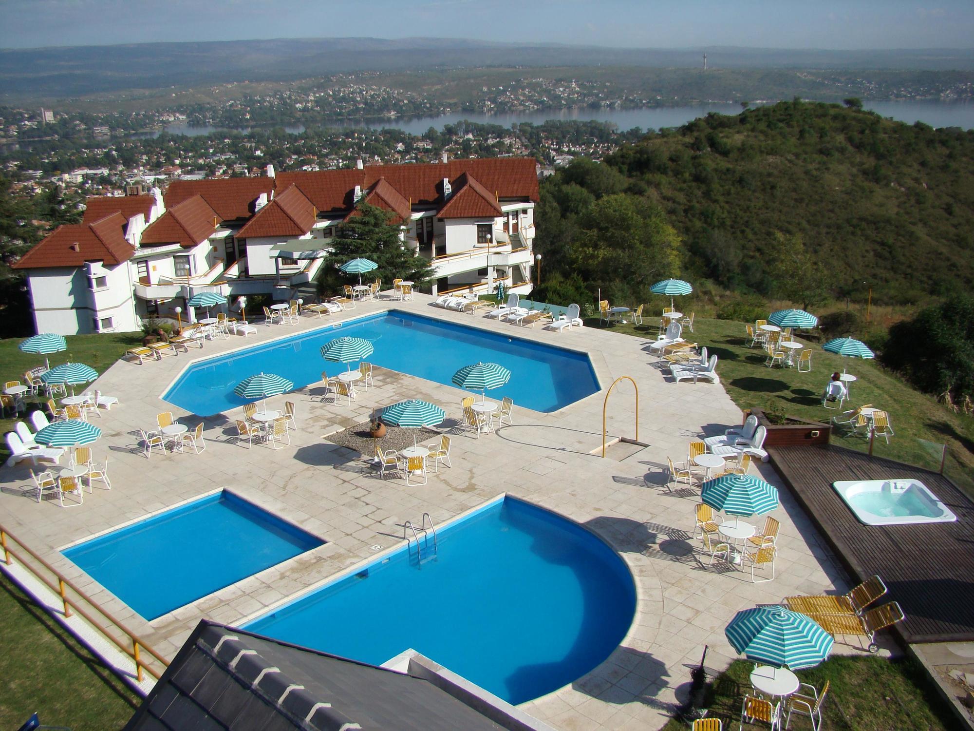 Le Mirage Village Club Resort Вилья-Карлос-Пас Экстерьер фото