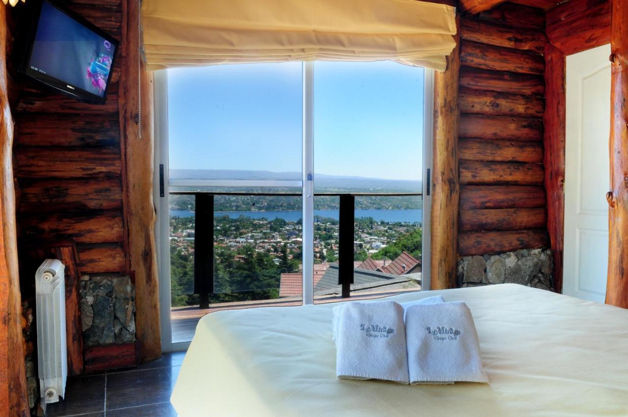 Le Mirage Village Club Resort Вилья-Карлос-Пас Экстерьер фото